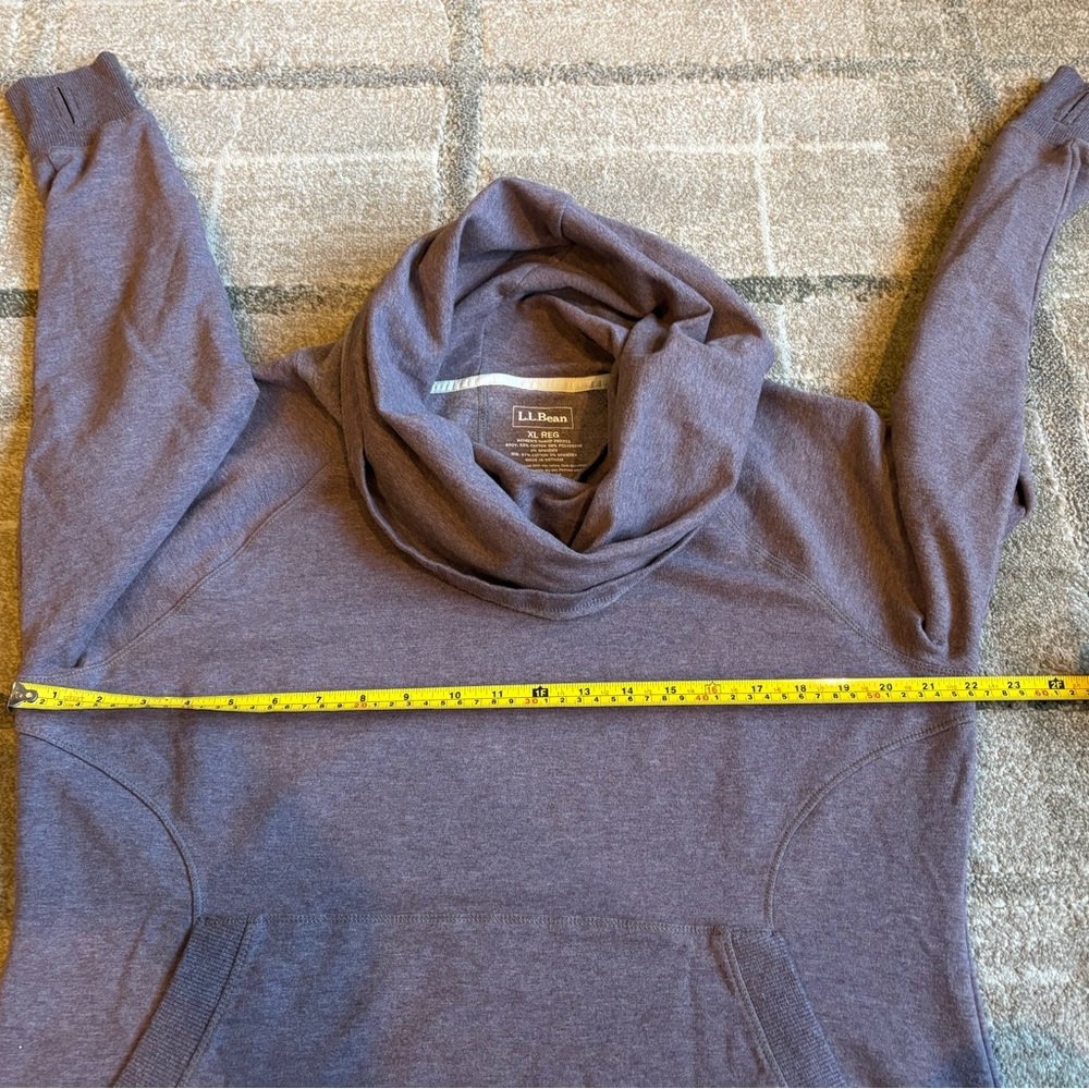 L.L.Bean Soft Cozy Funnel Neck Pullover Hoodie in Heather Purple Size XL layer - Picture 5 of 10